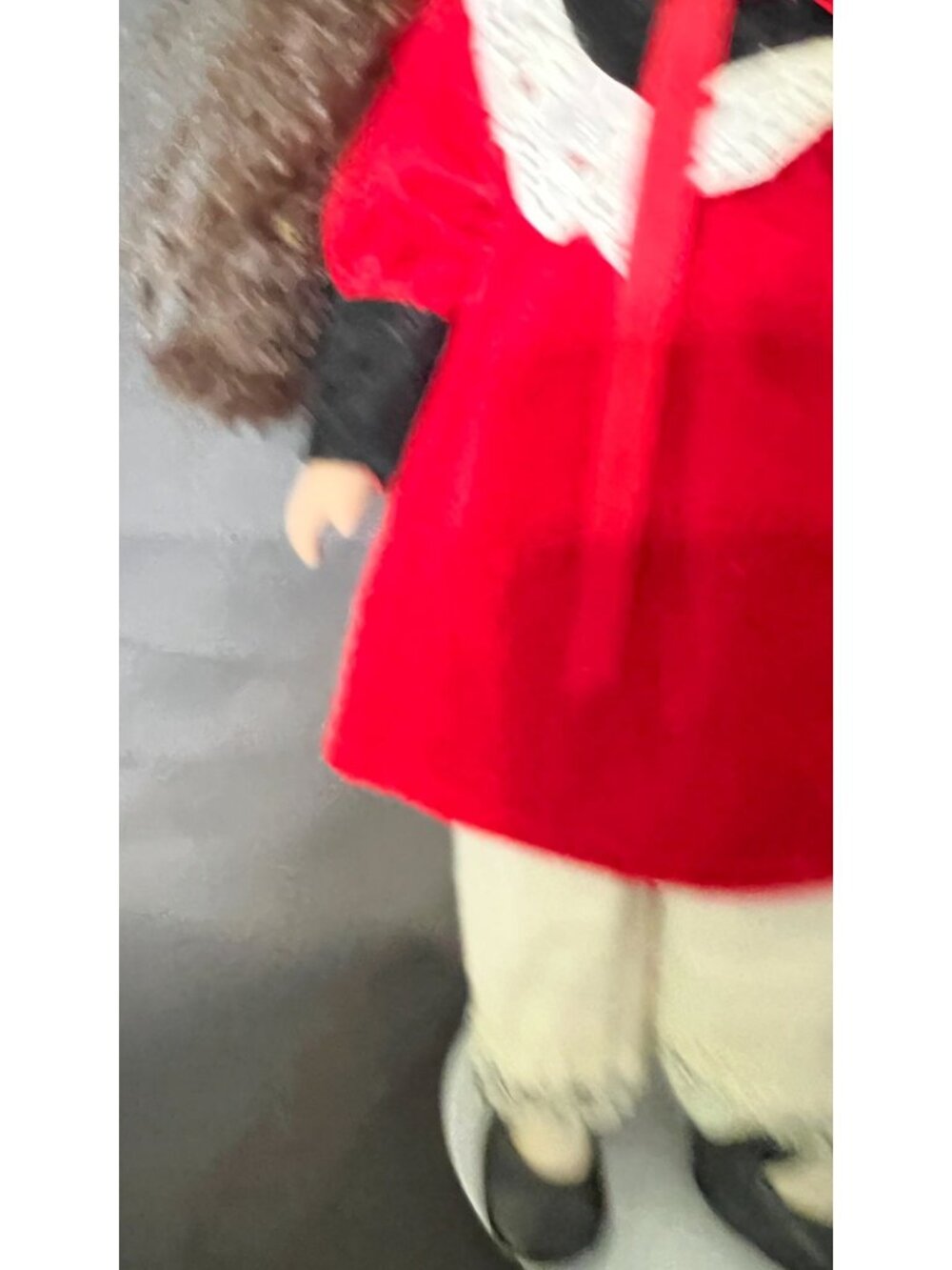 House Of Lloyd Whitney-Noel Christmas Around The World Porcelain Doll In Red Vel - Picture 3 of 8